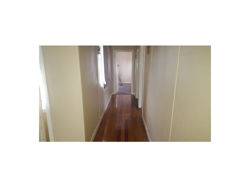 133 Jacaranda Street, North Booval QLD 4304