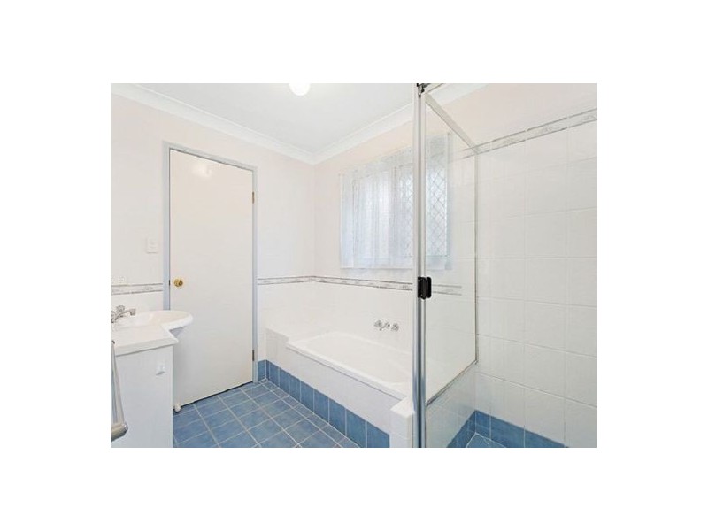 9 Elkhorn Street, Bellbird Park QLD 4300