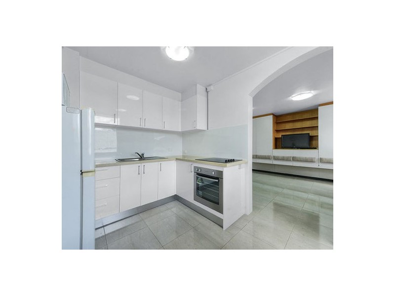 4D 28 Fortescue Street, Spring Hill QLD 4000