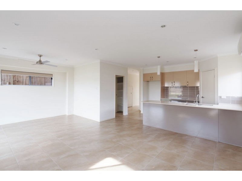 67 Huggins Avenue, Yarrabilba QLD 4207