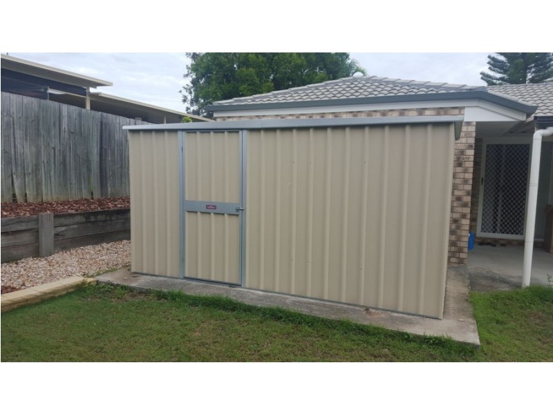 5 Zenith Court, Regents Park QLD 4118