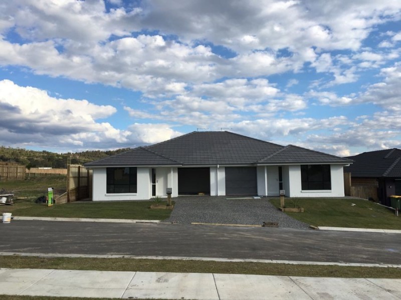1/6 Richmond Terrace, Plainland QLD 4341