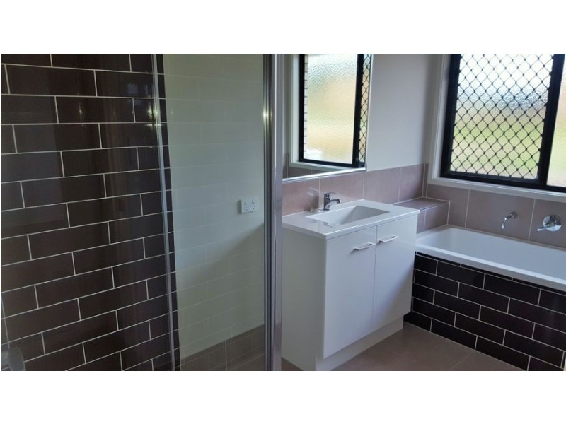 1/6 Richmond Terrace, Plainland QLD 4341