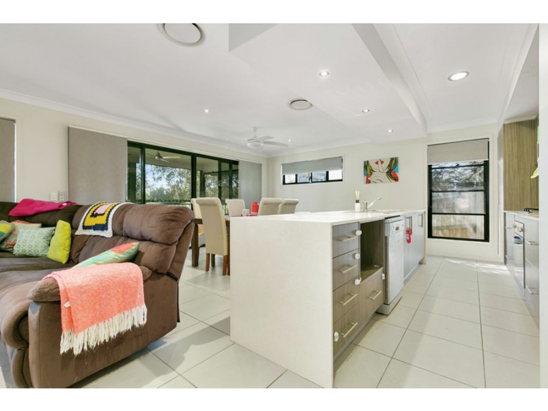 2 Wildflower Drive, Springfield Lakes QLD 4300