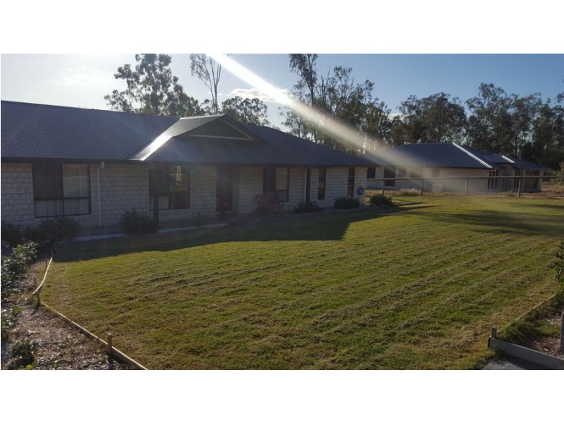 109 Fairway Drive, Kensington Grove QLD 4341