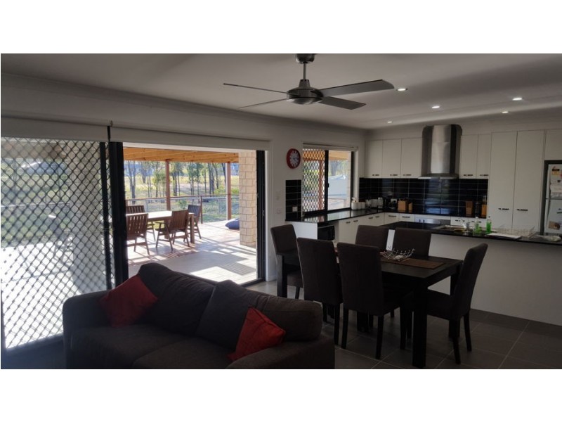 109 Fairway Drive, Kensington Grove QLD 4341