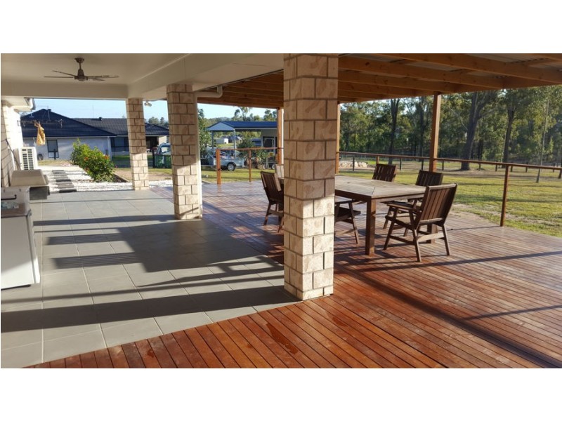 109 Fairway Drive, Kensington Grove QLD 4341