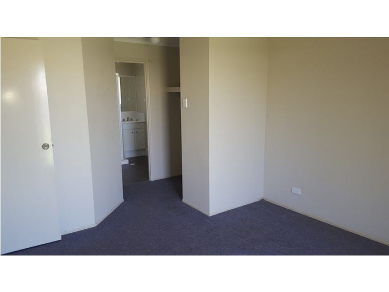 9 Barambah Court, Redbank Plains QLD 4301