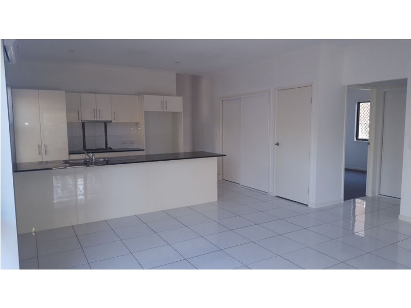 30 Waratah Crescent, Springfield Lakes QLD 4300