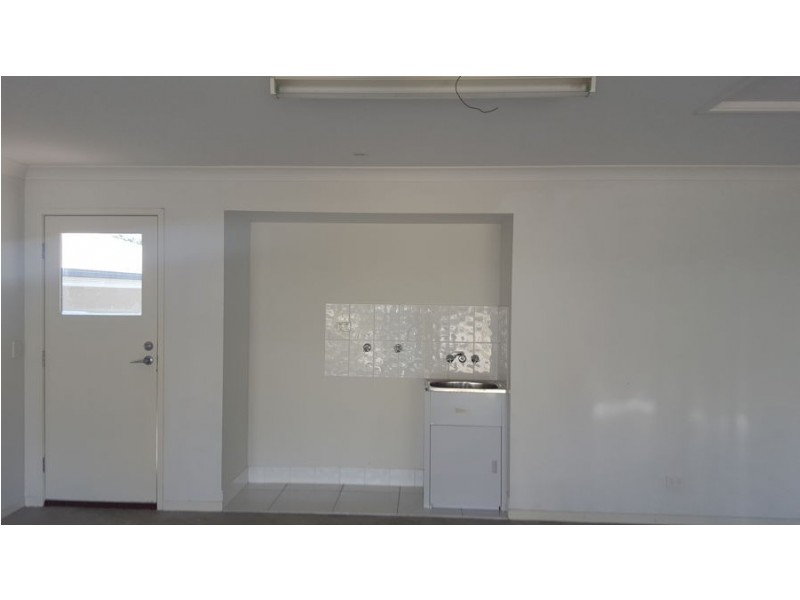 30 Waratah Crescent, Springfield Lakes QLD 4300