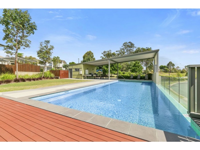 11 Tall Woods Court, Brookwater QLD 4300