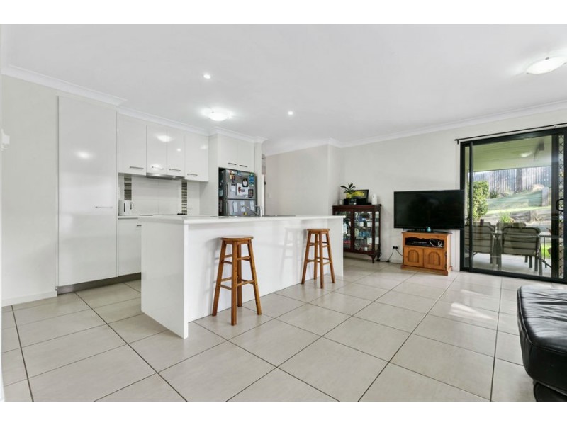 18 Henry Samuel Drive, Redbank Plains QLD 4301