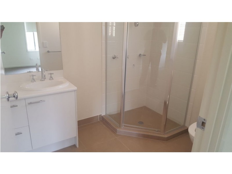 1041 Samford Road, Leichhardt QLD 4305