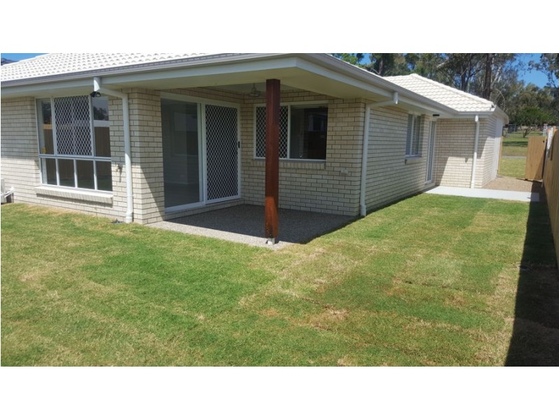 80 Falkland Street West, Heathwood QLD 4110