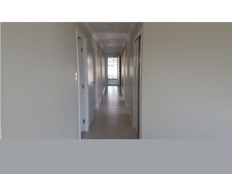 80 Falkland Street West, Heathwood QLD 4110