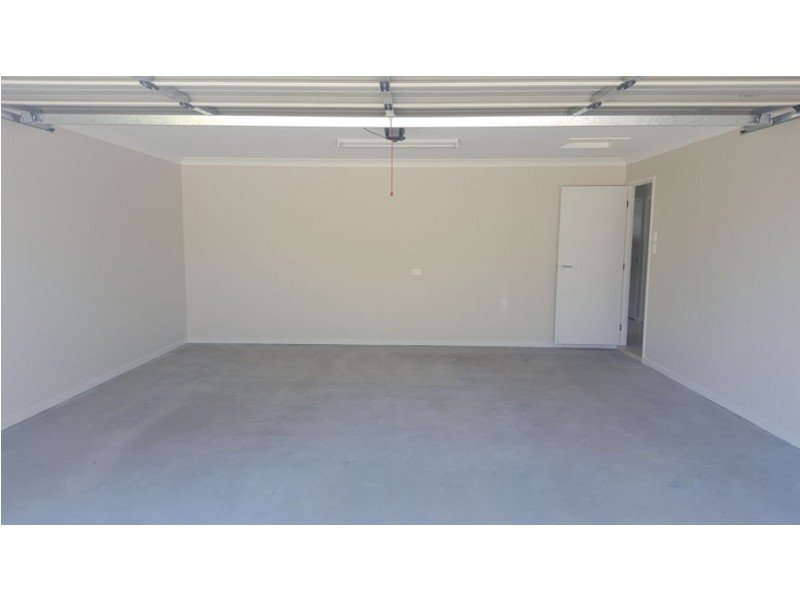 80 Falkland Street West, Heathwood QLD 4110