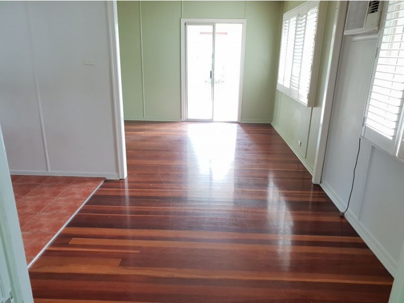 38 Duncan Street, Riverview QLD 4303