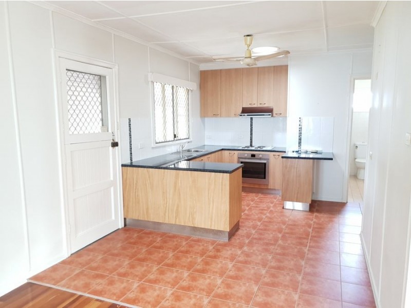38 Duncan Street, Riverview QLD 4303