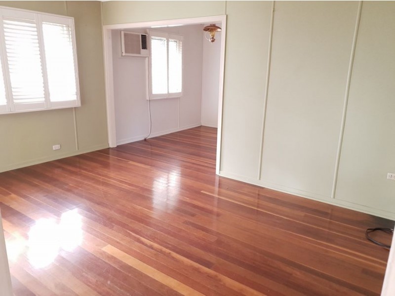 38 Duncan Street, Riverview QLD 4303