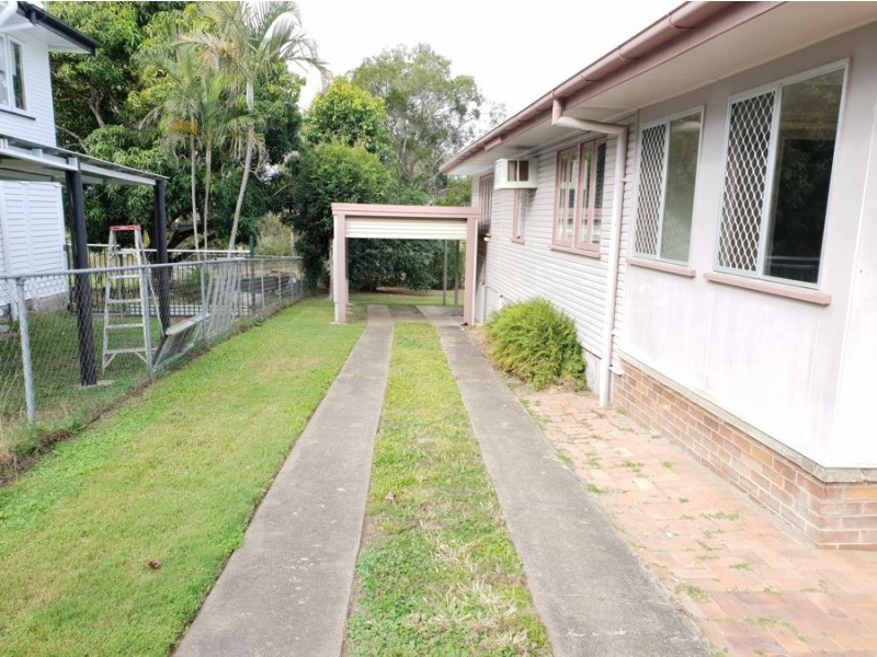 38 Duncan Street, Riverview QLD 4303