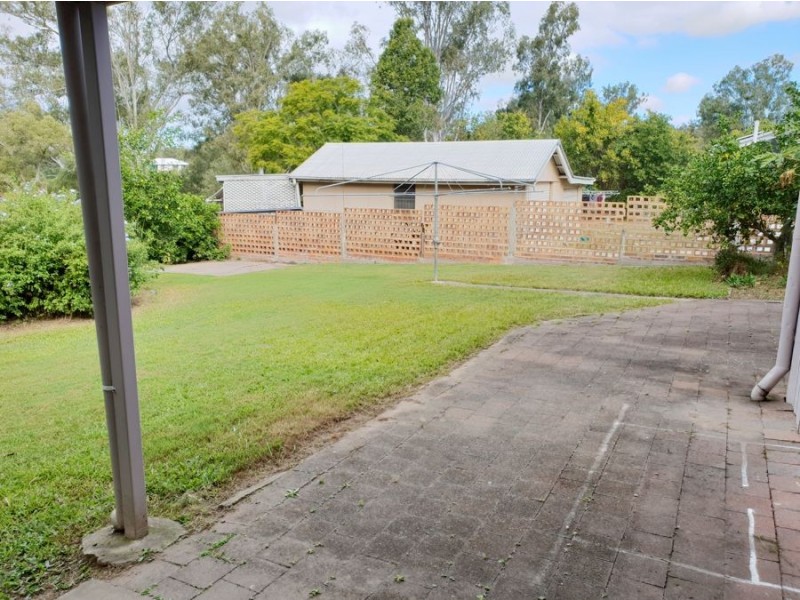 38 Duncan Street, Riverview QLD 4303