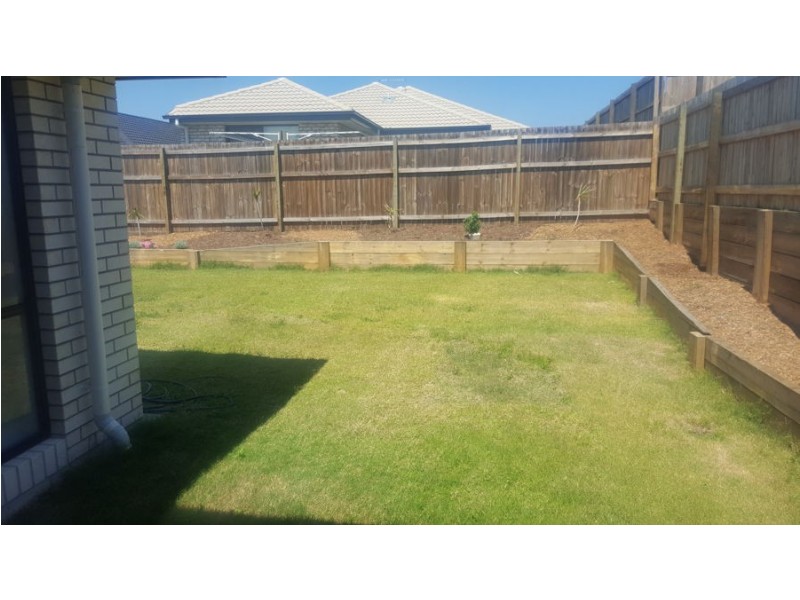 8 Calandra Street, Redbank Plains QLD 4301