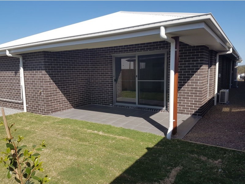 12 Hayman Street, Springfield Lakes QLD 4300