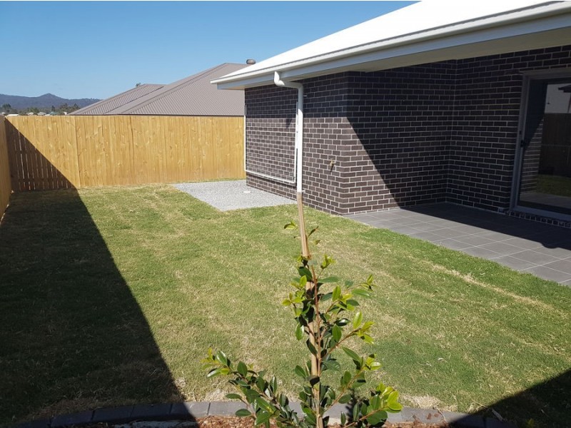 12 Hayman Street, Springfield Lakes QLD 4300
