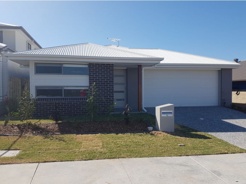12 Hayman Street, Springfield Lakes QLD 4300