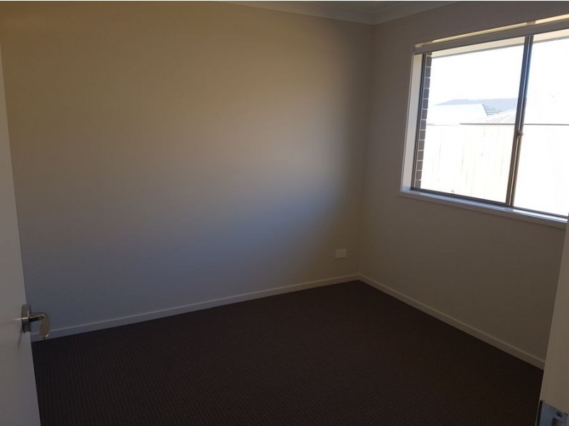 12 Hayman Street, Springfield Lakes QLD 4300