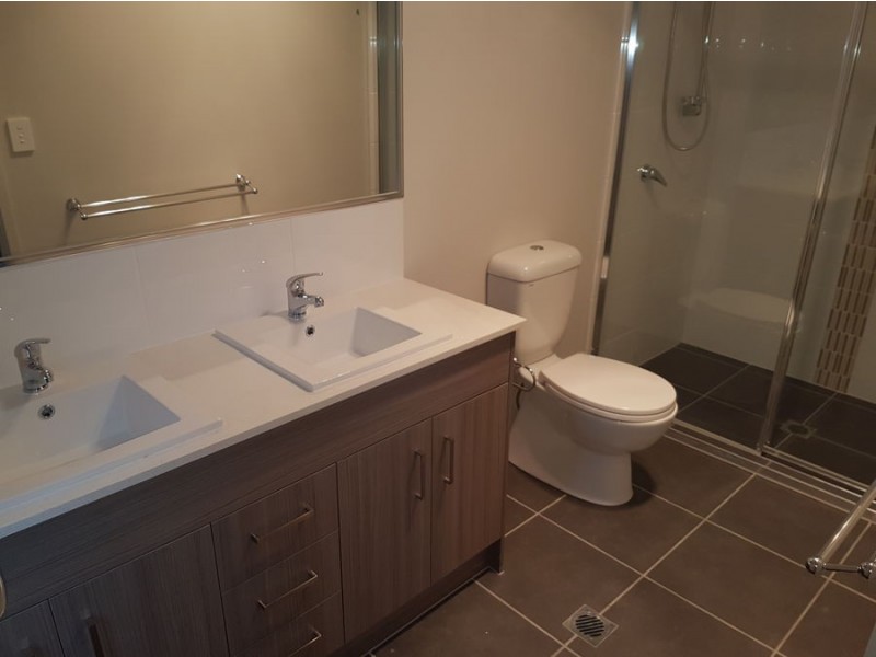 12 Hayman Street, Springfield Lakes QLD 4300