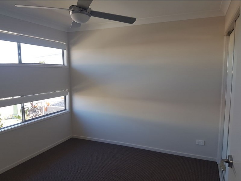 12 Hayman Street, Springfield Lakes QLD 4300