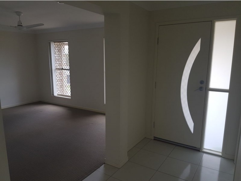 32 Rosella Crescent, Springfield Lakes QLD 4300