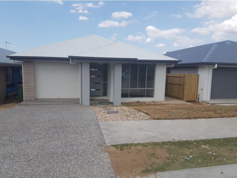 22 Pleasant Street, South Ripley QLD 4306
