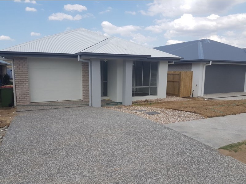 22 Pleasant Street, South Ripley QLD 4306
