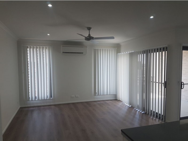 95 Calm Crescent, Springfield Lakes QLD 4300