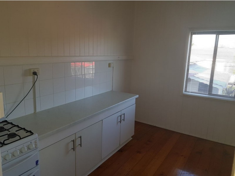 1/37 Henderson Rd, Deagon QLD 4017