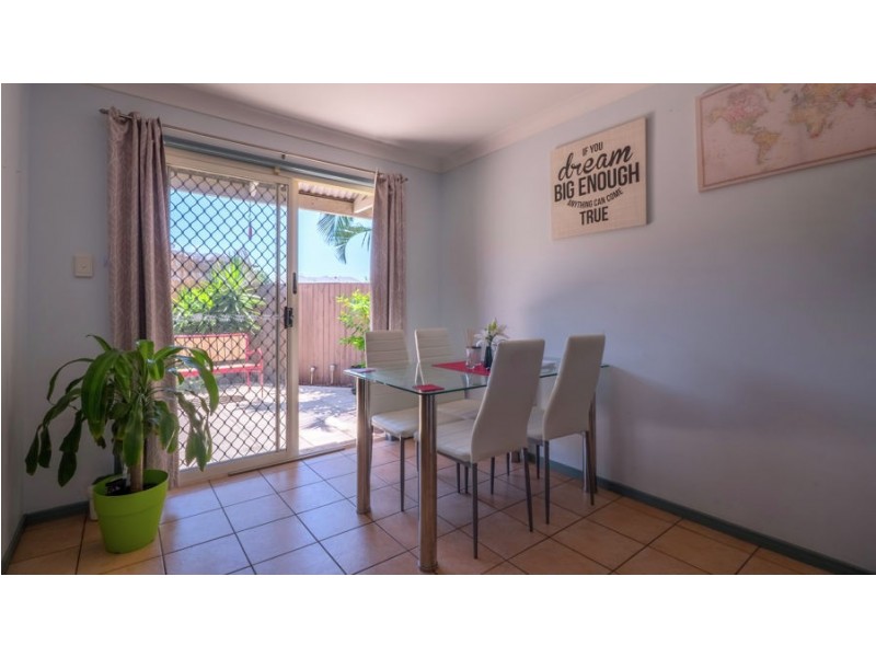 11/266 Henty Drive, Redbank Plains QLD 4301