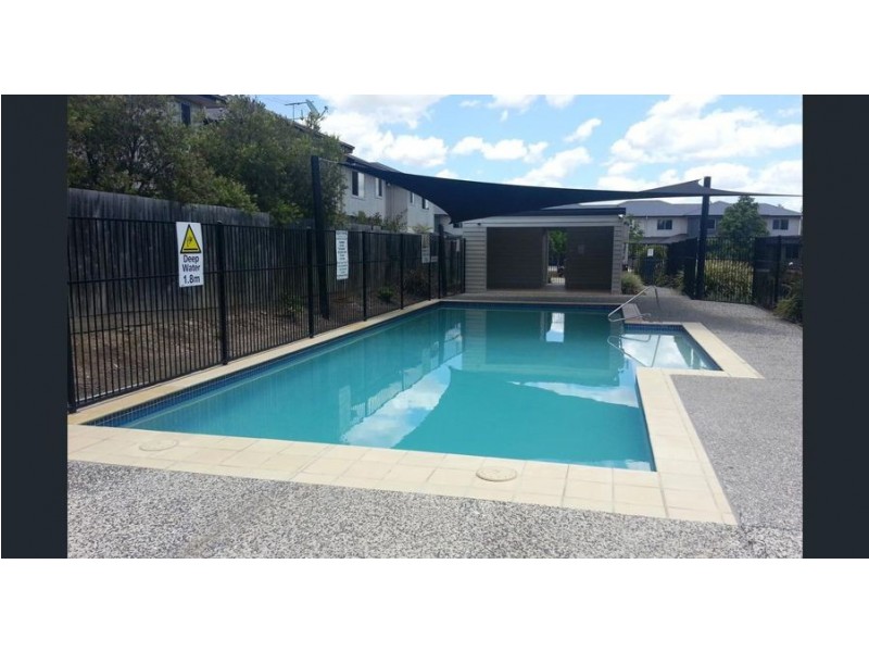 11/266 Henty Drive, Redbank Plains QLD 4301