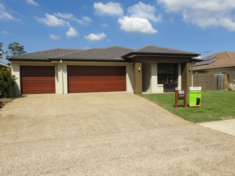 5 Dunne Street, Augustine Heights QLD 4300