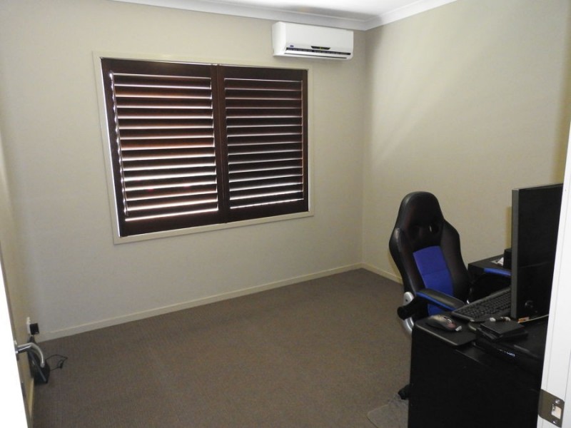 5 Dunne Street, Augustine Heights QLD 4300