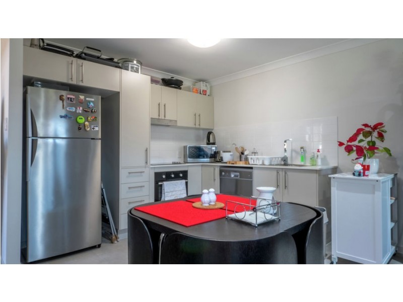29 Foster Circuit, Hillcrest QLD 4118
