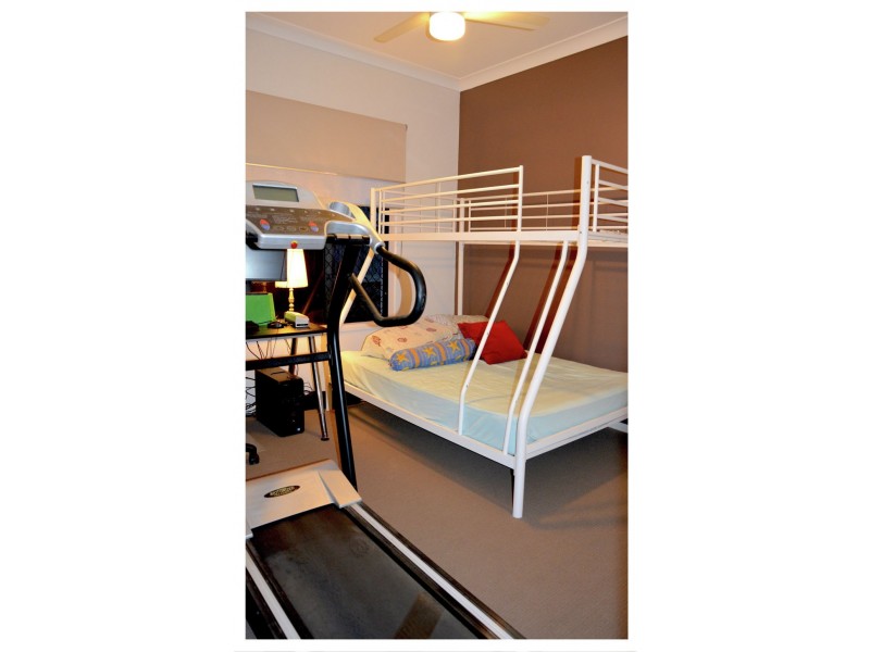 12 Kenneth Drive, Augustine Heights QLD 4300