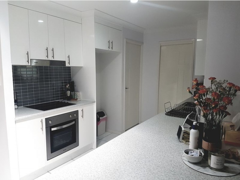 2 Coolibah Close, Springfield Lakes QLD 4300