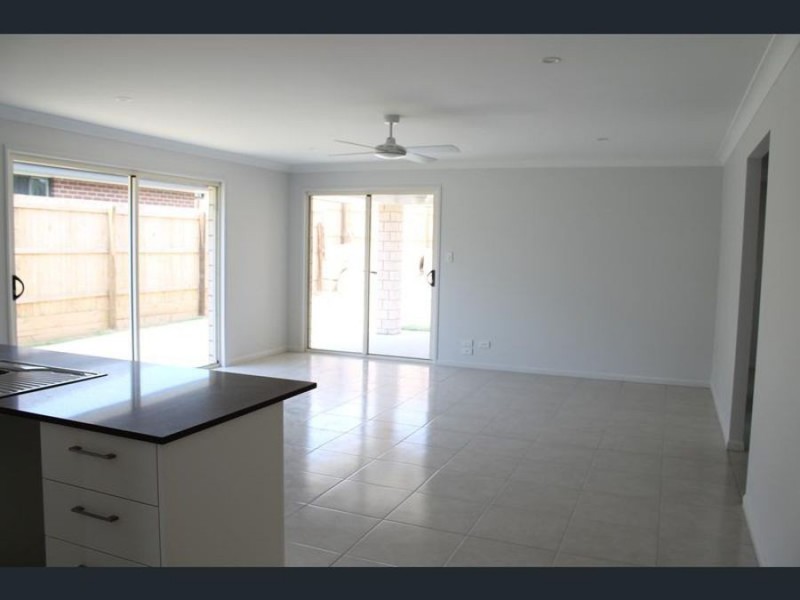 6 Culgoa Drive, Plainland QLD 4341