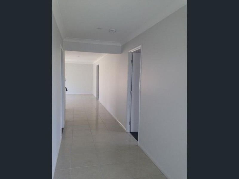 6 Culgoa Drive, Plainland QLD 4341
