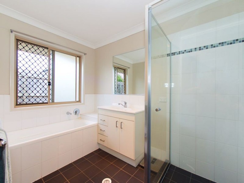 4 Aloe Street, Yamanto QLD 4305