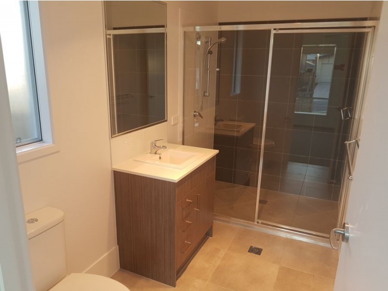 15 Daydream Crescent, Springfield Lakes QLD 4300