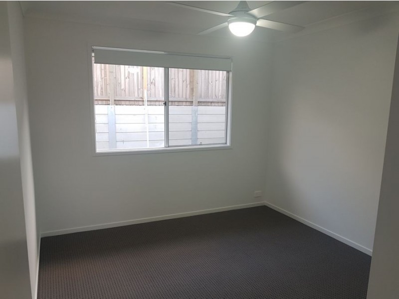 15 Daydream Crescent, Springfield Lakes QLD 4300