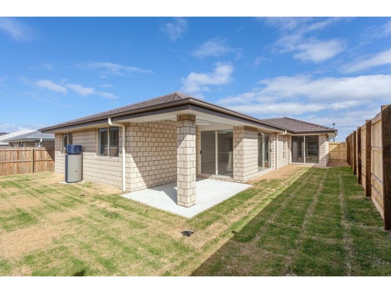 6 Culgoa Drive, Plainland QLD 4341